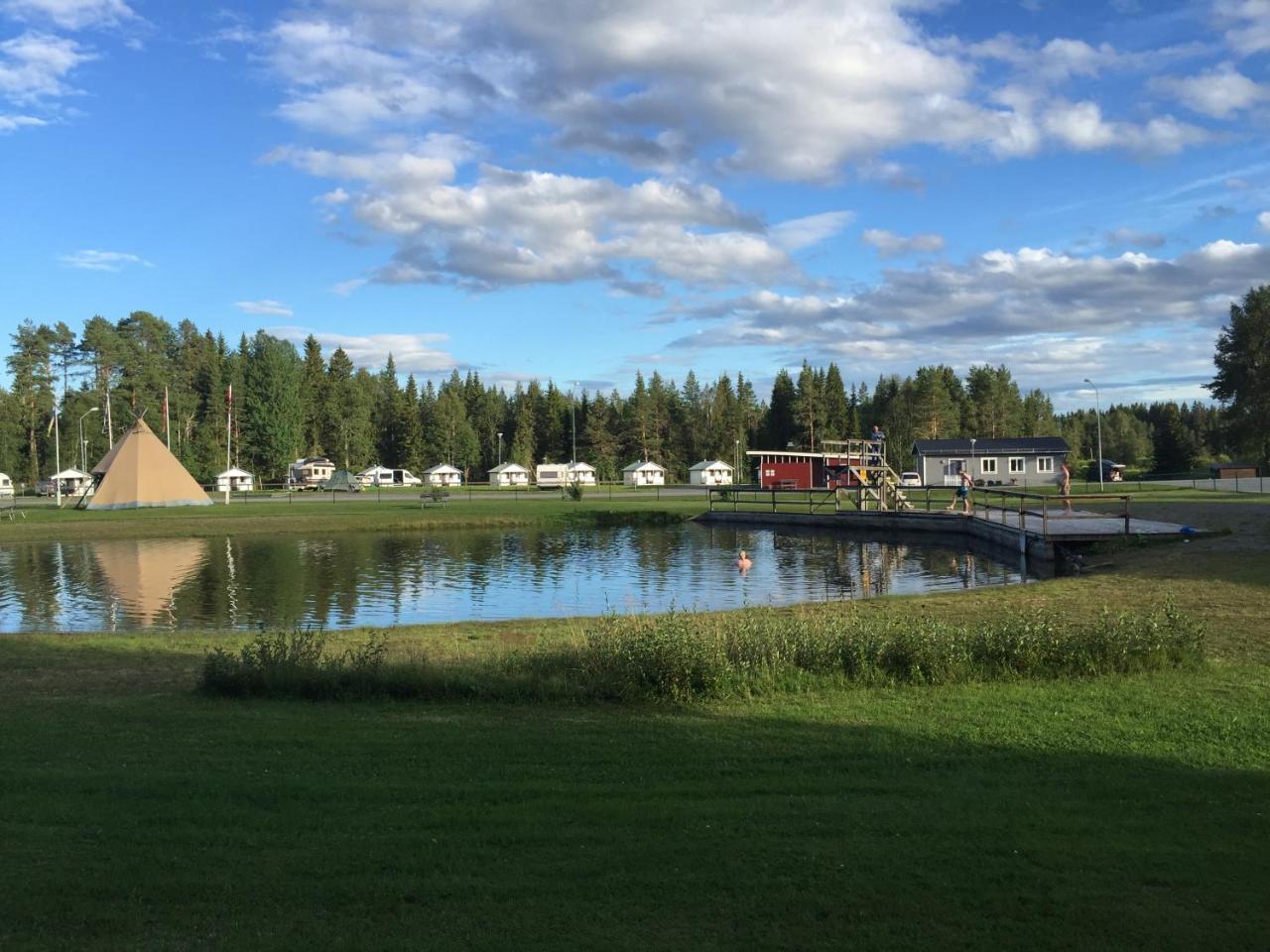 Отель Camp Route 45 Hammerdal Экстерьер фото